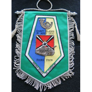 1° GC : fanion du 1° groupe de chasseurs en canetille de superbe fabrication