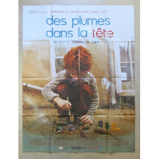 AFFICHE FILM : affiche de cinéma du film "Des plumes dans la tête" de 2004 dimension 115 x 158 cm (E009)