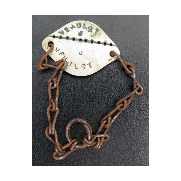 Bracelet métallique attribué en 1946 à J. Vehulst N° matricule 1687646