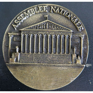 Médaille de l'assemblée nationale française en bronze et en relief dimètre 6,5 cm