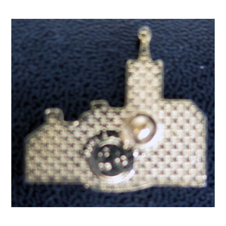 Pin's de port breton doré à l'Or fin