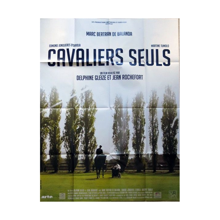 AFFICHE FILM : affiche de cinéma du film "Cavaliers seuls" de 2010 dimension  115 x 158 cm (E011)