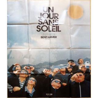 AFFICHE FILM : affiche de cinéma du film "Un Jour sans soleil" de 1999 dimension 115 x 158 cm (E037)