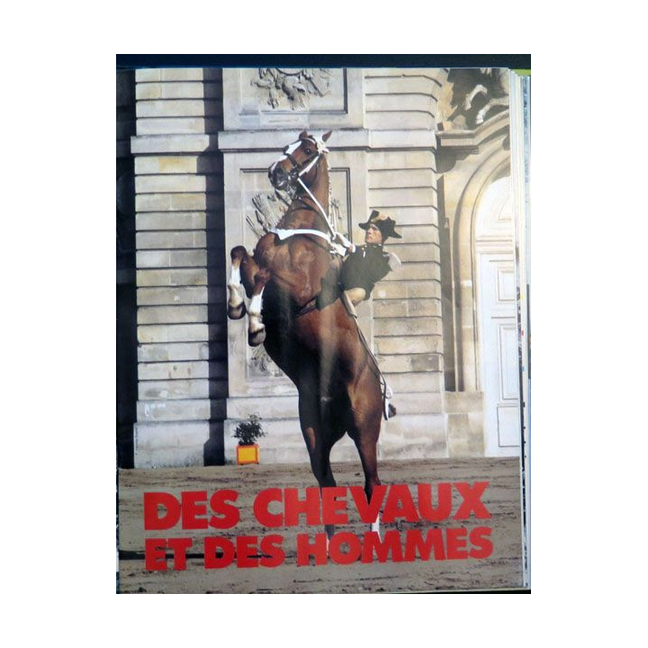 Troupes d'Elite volume n° 9 sur commandos, plongeurs et parachutistes