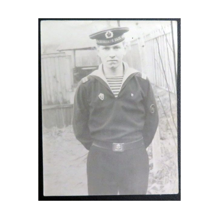 URSS : photo 7,7 x 9,8 cm d'un sergent de 2° classe de la marine de la mer baltique