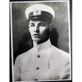 Photo d'Albert Erdman commandeur du navire de 3° classe " Maly " 1919(