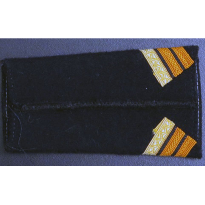 fourreau de caporal-chef de l'armée de l'air (gerfaut tourné vers l'extérieur)