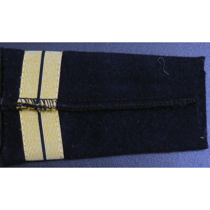 fourreau de lieutenant de l'armée de l'air (épaulette gauche)