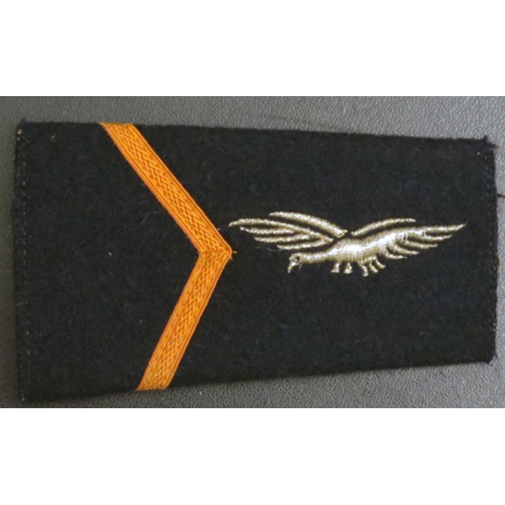 fourreau de soldat de 1° classe de l'armée de l'air (épaulette droite)
