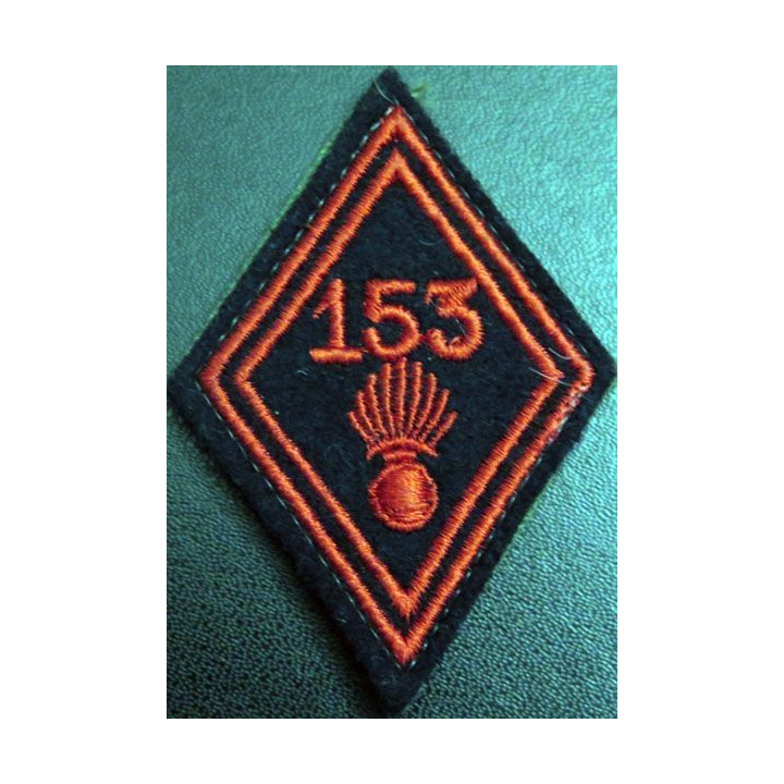 LOSANGE DE BRAS MODÈLE 45 : 153° régiment d'infanterie troupe sur scratch