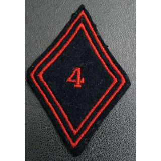 LOSANGE DE BRAS MODÈLE 45 : 4° régiment de cuirassiers troupe