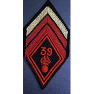 LOSANGE DE BRAS MODÈLE 45 caporal chef du 39° régiment d'infanterie