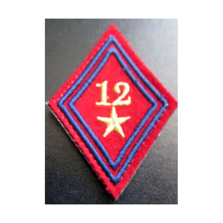LOSANGE DE BRAS MODÈLE 45 : 12° régiment d'artillerie divisionnaire cadre