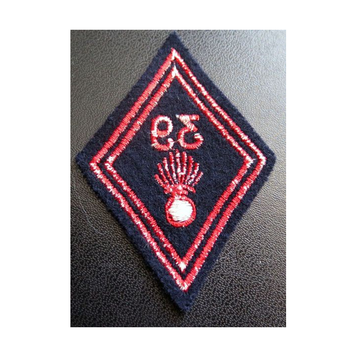 LOSANGE DE BRAS MODÈLE 45 : 39° régiment d'infanterie troupe