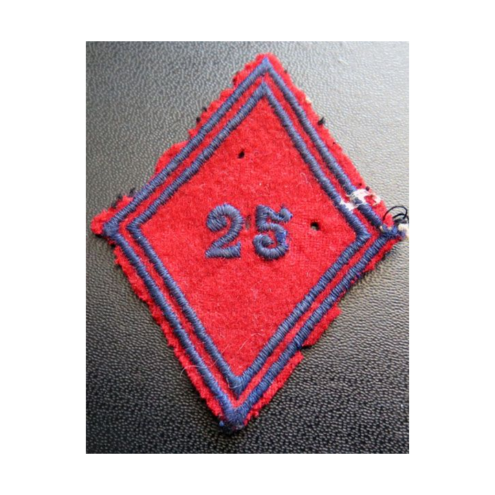 LOSANGE DE BRAS MODÈLE 45 : 25° régiment d'artillerie troupe