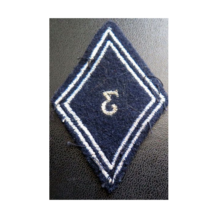 LOSANGE DE BRAS MODÈLE 45 : 3° régiment de hussards cadre