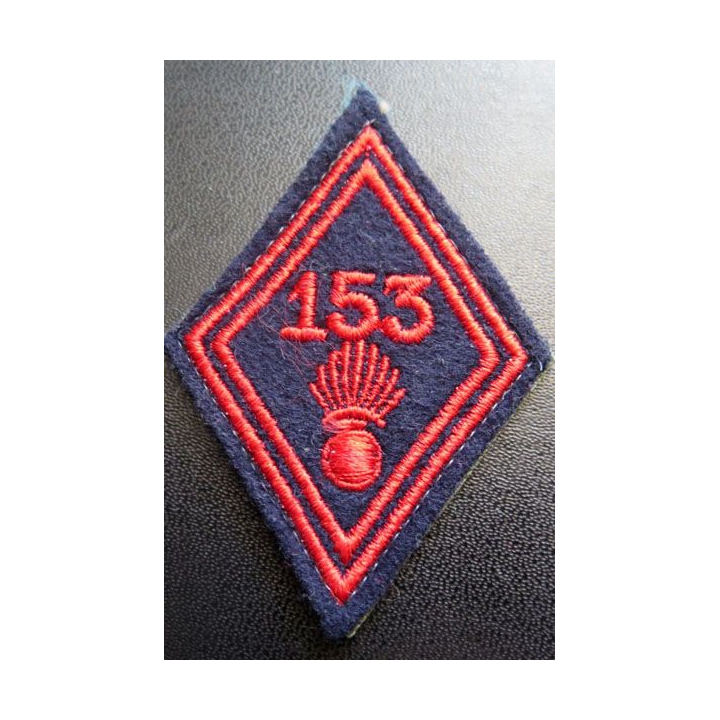 LOSANGE DE BRAS MODÈLE 45 :  153° régiment d'infanterie troupe