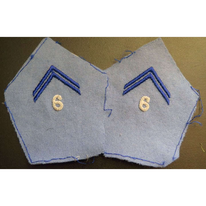 Paire de soutache ( insigne de col ) du 6° régiment de Hussards