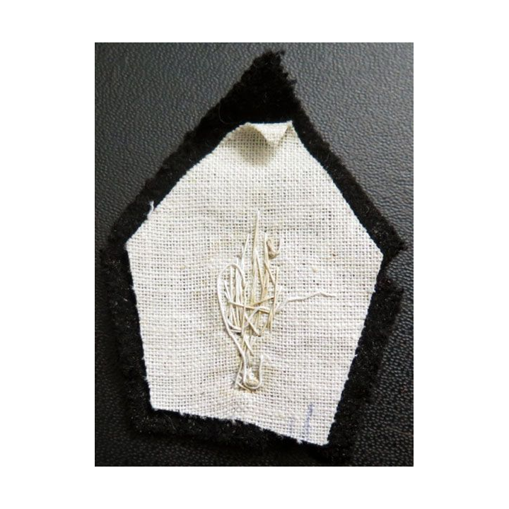 Soutache ( insigne de col ) du corps des experts en cannetille