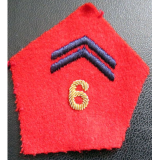 Soutache ( insigne de col ) du 6° régiment d'artillerie en cannetille