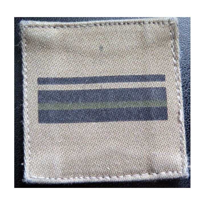 FRANCE : galon de combat basse visibilité de sergent engagé sur Velcro