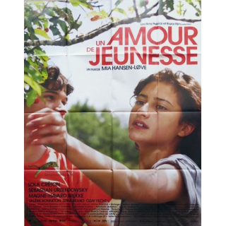 AFFICHE FILM : affiche de cinéma du film " Un amour de jeunesse" dimension 115 x 158 cm (E028)