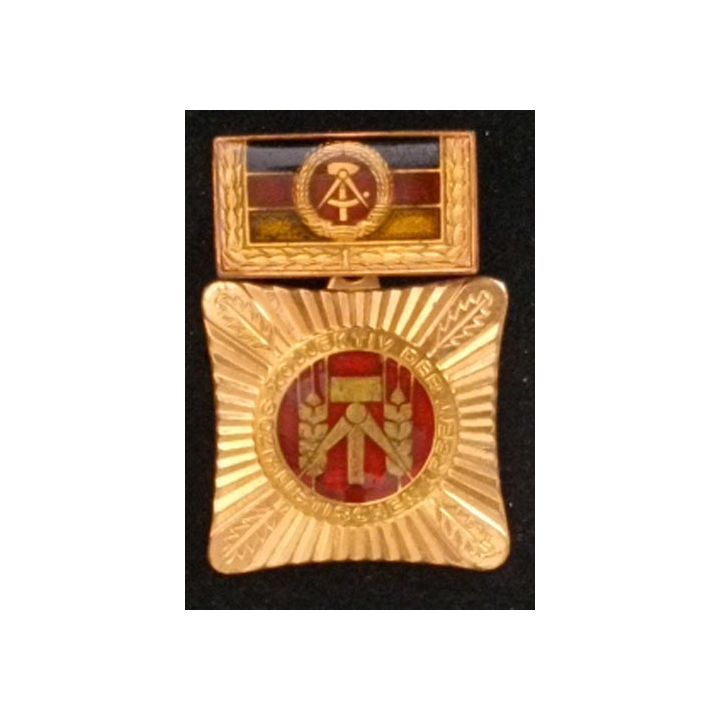 RDA : médaille du travail de l'Allemagne de l'Est