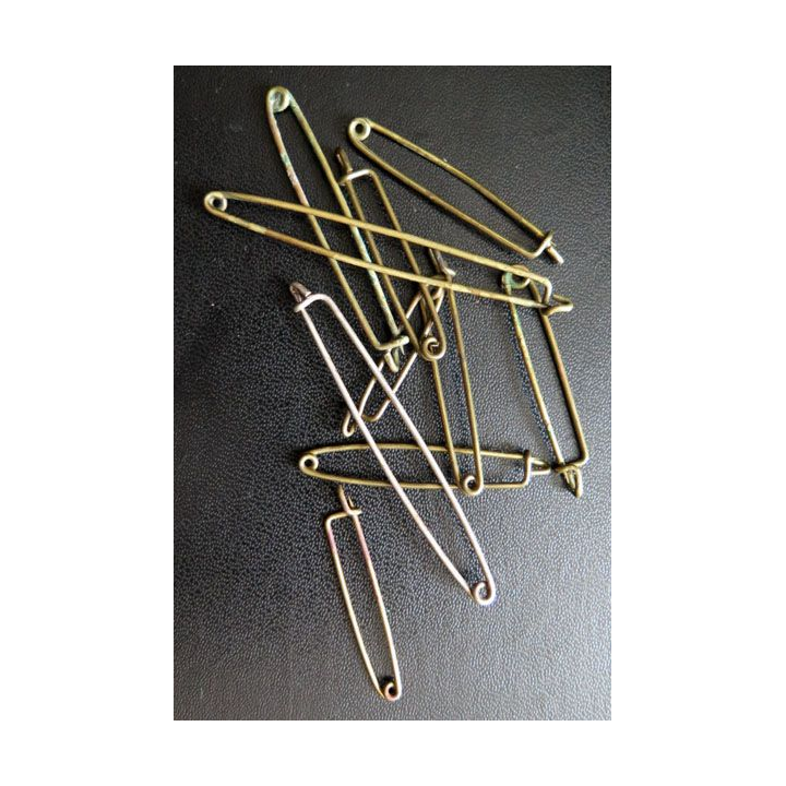 MILITARIA : lot de 10 épingles pour insignes diverses dimensions