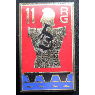 Insigne métallique 11° régiment du Génie Drago G. 2151 fouine pont