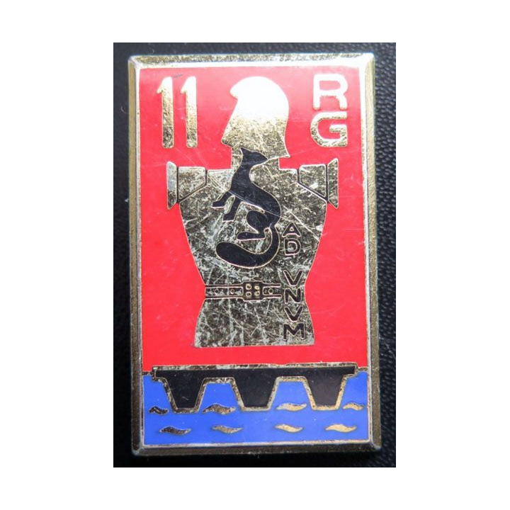 Insigne métallique 11° régiment du Génie Drago G. 2151 fouine pont