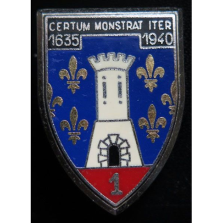 Insigne du 1° régiment de cuirassiers de fabrication Delsart G. 475