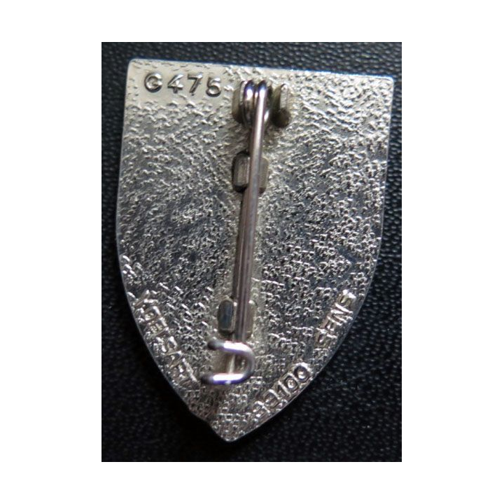 Insigne du 1° régiment de cuirassiers de fabrication Delsart G. 475