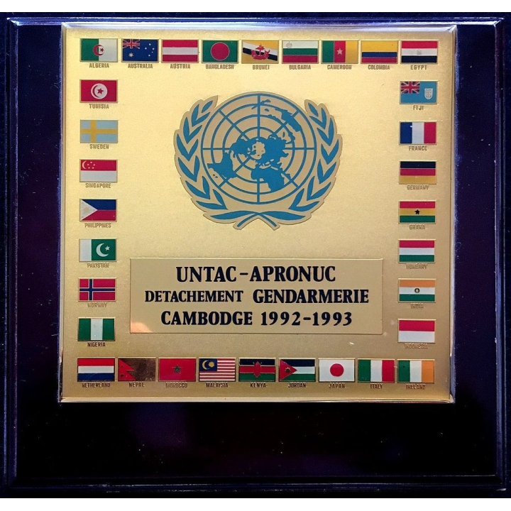 UNTAC APRONUC : Plaque souvenir du Détachement de Gendarmerie au Cambodge 1992-1993