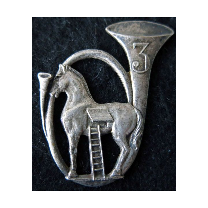 3° BCP : insigne métallique du 3° bataillon de chasseurs à pied cheval de Troie (Mourgeon)