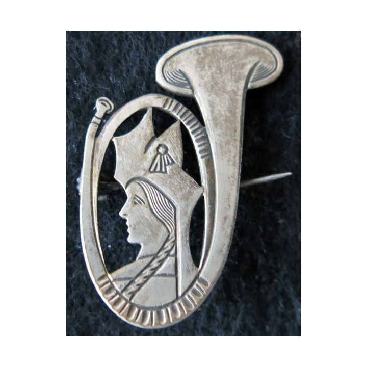 15° BCA : insigne métallique du 15° bataillon de chasseurs alpins chiffre 15 gravé (Mourgeon)