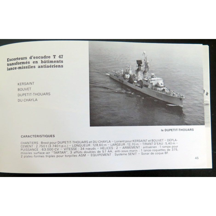 Livre sur la marine nationale les missions, bateaux et uniformes