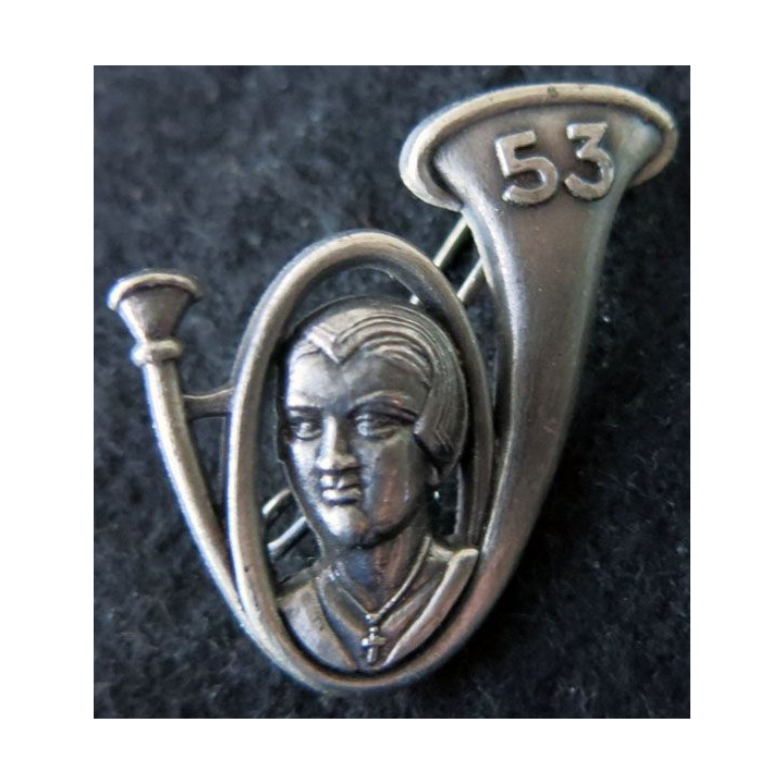 53° BCA : insigne métallique du 53° bataillon de chasseurs alpins de fabrication Delsart cor ajouré