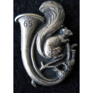 65° BCA : insigne métallique du 65° bataillon de chasseurs alpins de fabrication Drago Paris Déposé plein