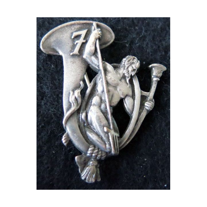7° BCA : insigne métallique du 7° bataillon de chasseurs alpins de fabrication Drago Paris