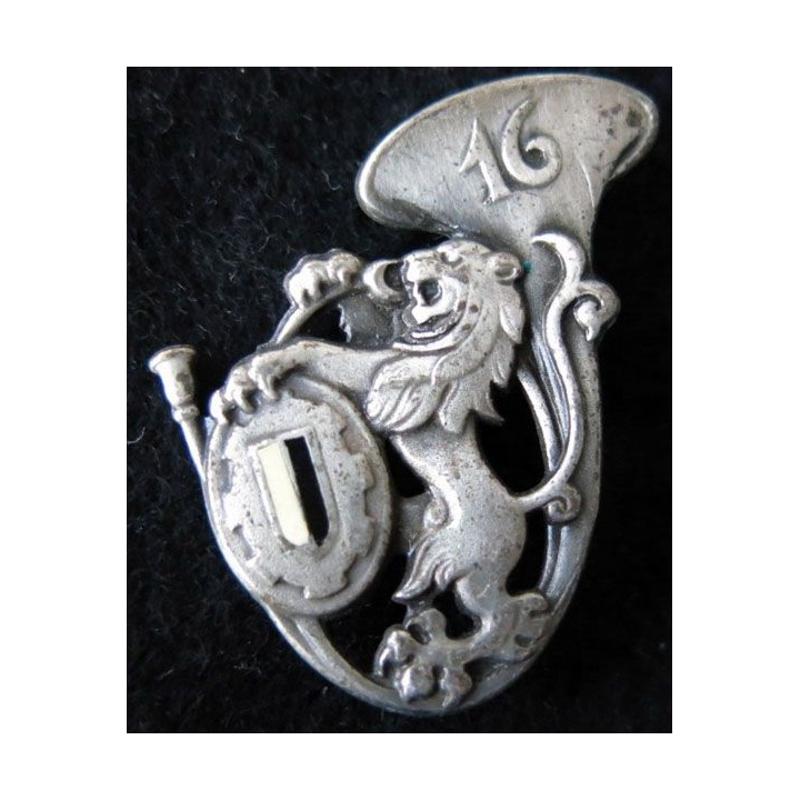 16° GC : insigne métallique du 16° groupe de chasseurs mécanisés de fabrication Drago Paris G. 1165