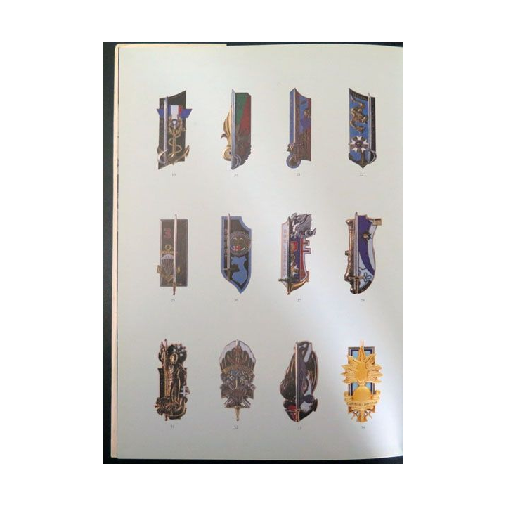 Livre Force et courage histoire et traditions de l'EMIA 