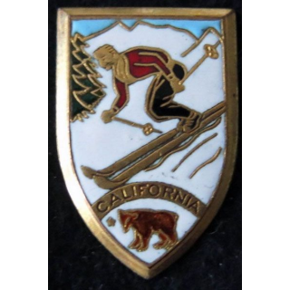 USA CALIFORNIA : insigne métallique  de ski alpin California de fabrication Arthus Bertrand émail