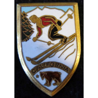 USA CALIFORNIA : insigne métallique  de ski alpin California de fabrication Arthus Bertrand émail