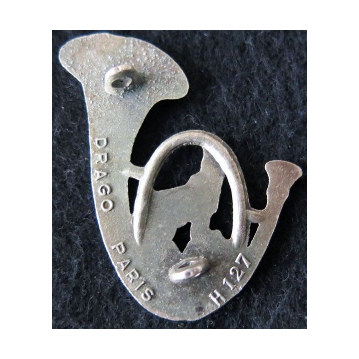 30° GCM : insigne métallique du 30° groupe de chasseurs mécanisés de fabrication Drago Paris H. 127