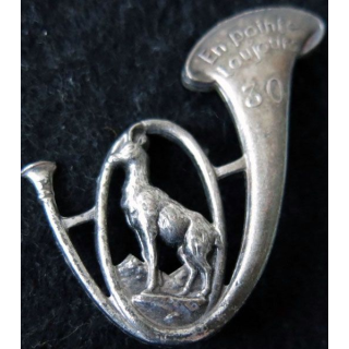 30° BCP : insigne métallique du 30° bataillon de chasseurs à pied de fabrication A.B Paris H. 127