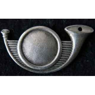 BREVET : Insigne métallique de Concours, 1° Prix de Tir au pistolet modèle argenté
