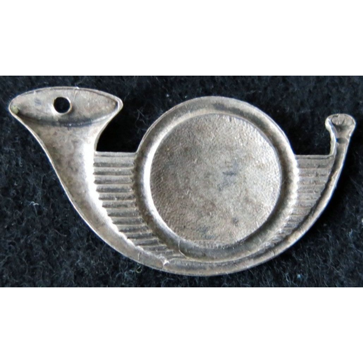 BREVET : Insigne métallique de Concours, 1° Prix de Tir au pistolet modèle argenté