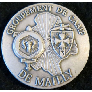 GC MAILLY : plaque du groupement de camp de Mailly fabrication GLF 40 mm