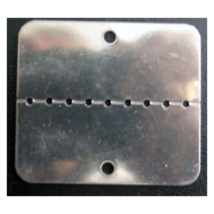 Plaque d'identité métallique vierge pour militaire en OPEX 