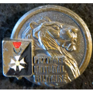 PRYTANEE : insigne métallique du prytanée national militaire de La Fèche de fabrication Drago Paris